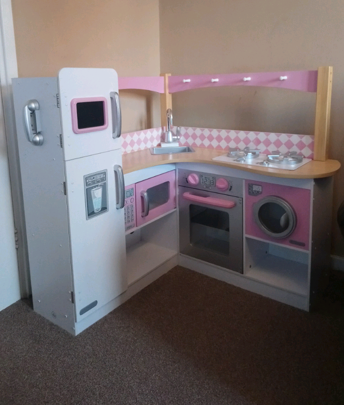 melissa and doug kitchen pink